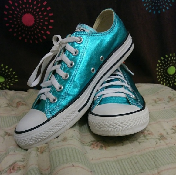 metallic blue converse